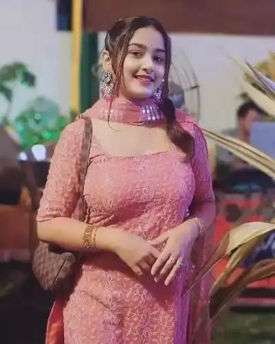 Call Girls Koch Bihar Cash On Delivery